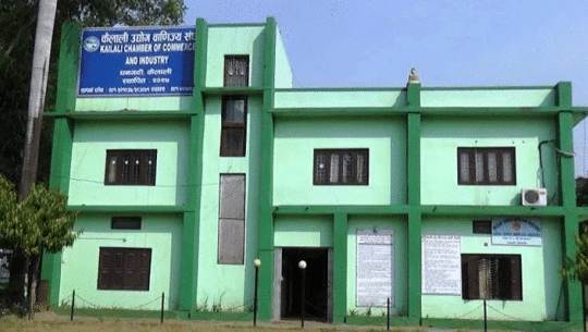 त्रिवेणी घाटबाट धनगढी भित्रिएका २४ जनालाई क्वारेन्टाईनमा राखियो