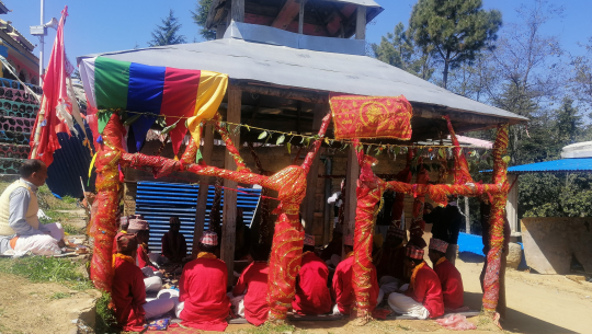 नेपालमा कोरोना नआओस भन्दै डडेल्धुराको उग्रतारामा होमयज्ञ