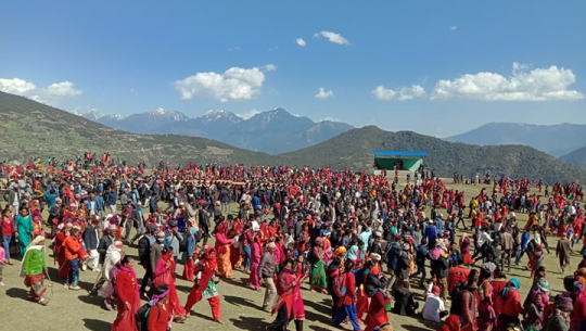 लकडाउन उल्लंघन गर्दै बझाङमा 'बान्नीकी चैतली' (फोटोसहित)