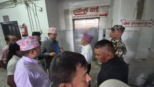 CM Bhatta Inspects Seti Hospital Again, Directs Staff to Streamline Service Delivery