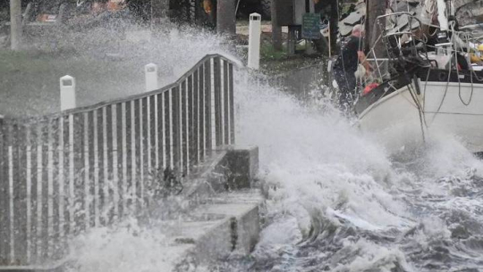 अमेरिकामा आँधीका कारण ६३ जनाको मृत्यु