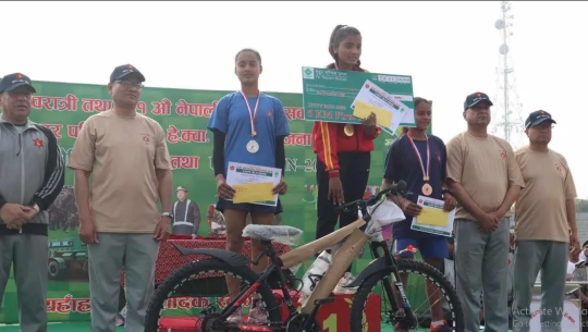 सेना दिवसमा आयोजित ‘युनिटी रन’मा सञ्जिव र तुलसी पहिलो