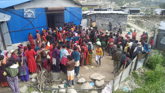 कोभिड- १९ का कारण बझाङमा नुन किन्नेहरुको घुँइचो