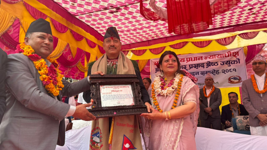 प्रधान न्यायाधीश श्रेष्ठलाई गृह जिल्ला डोटीमा नागरिक अभिनन्दन