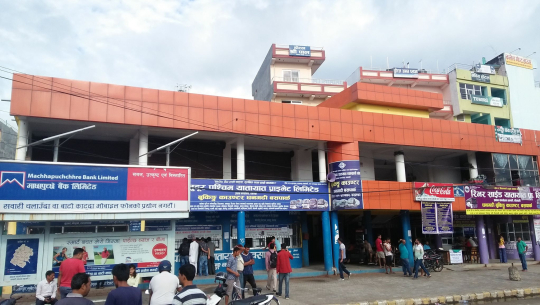 अग्रिम बुकिङमा बिचौलीया सक्रिय, धनगढीबाट बसको टिकट पाउनै मुस्किल