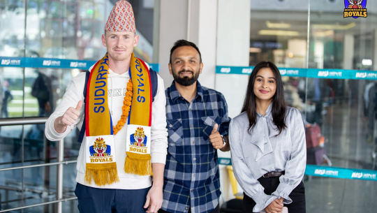 एनपिएल खेल्न सुदूरपश्चिम रोयल्सका मक्मलेन नेपाल आइपुगे