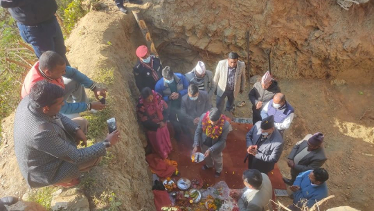 डोटीको कोटभैरव-दूधेश्वर जोड्न झोलुङ्गे पुल निर्माणको काम थालियो