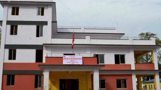 प्रदेश नम्वर ७ का मन्त्रालय र आवासको मर्मत सम्भार गरी लिपपोत गर्न ५ करोड खर्च (भिडियो सहित)