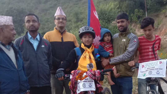 नेपालका कान्छा साइकलयात्री जन्मभूमि बैतडीमा 