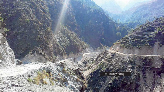दार्चुला तिंकर सडकको गल्फैदेखि तुषारपानी ट्रयाक खुल्यो