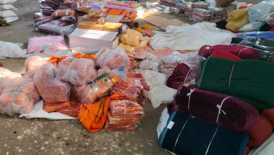 कञ्चनपुरबाट झन्डै नौ लाखको अवैंध सामान बरामद 