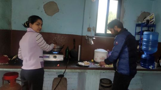 ‘घरको काम छोरालाई पनि सिकाऔंँ’