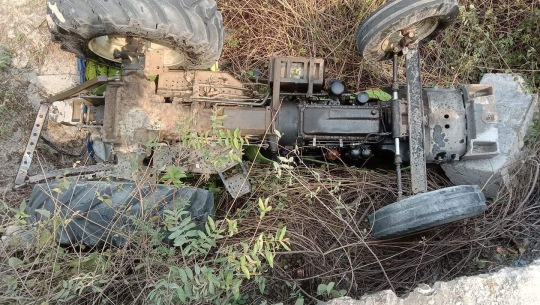 डोटीमा ट्र्याक्टर दुर्घटना, धनगढीका चालकको मृत्यु 