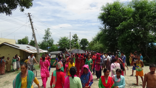 राहत नपाएको भन्दै धनगढी आउँदै गरेका महिलामाथि वडा अध्यक्षको निर्देशनमा कुटपिट