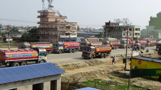 ‘धनगढीको ६ लेन सडकमा हुने ट्याङकर पार्किङ १० दिनभित्र हट्छ’