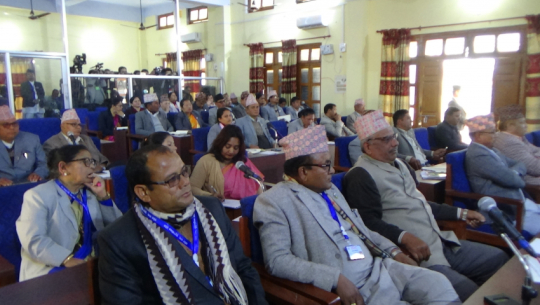 सुदूरपश्चिम प्रदेशसभा बैठक : न्युन संसदीय गतिविधी, भाषण गरेर भत्ता बुझ्दै सांसद