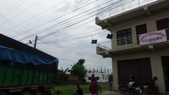धनगढी ४ को कार्यालयले भन्यो, राहतमा त्रुटीबस मृतकको नाम परेकोमा क्षमा चाहान्छौँ