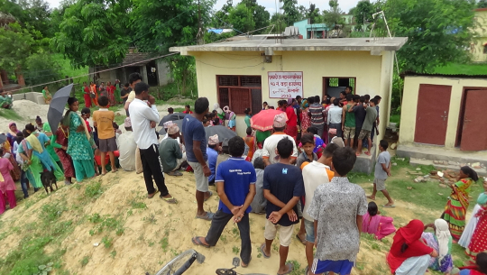 धनगढीमा हावाहुरी पीडितको बिचल्ली, गैर पीडितलाई राहत