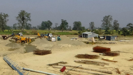 ‘अध्ययन नभएर रोकियो कैलालीमा ढुङ्गा, बालुवा ठेक्का’