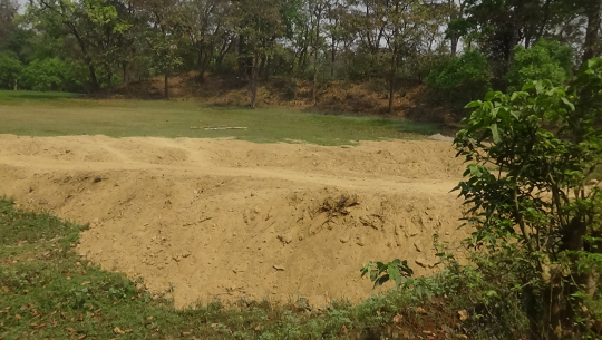 घोडाघोडी ताल अतिक्रमणको चपेटामा, ताल पुरेर खेल मैदान बनाइँदै