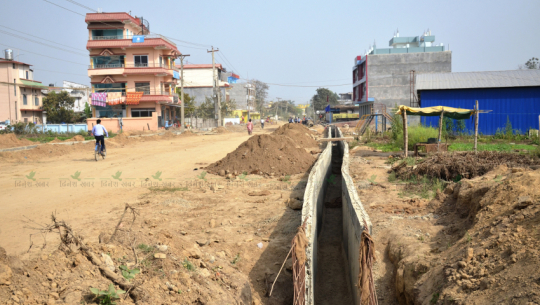 धनगढीमा प्रभावशाली व्यक्तिको जग्गा जोगाउन नागबेली नाली !