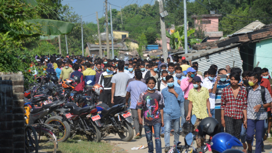 सुदूरपश्चिममा लाइसेन्सका लागि सधैँ सास्ती