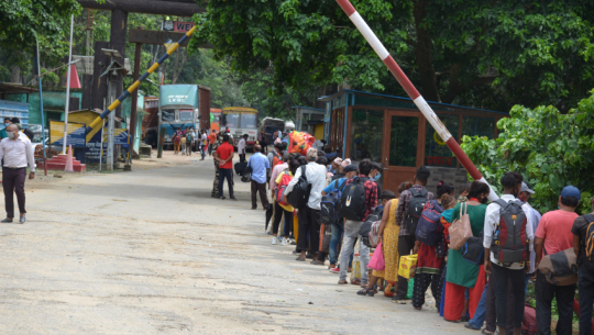 Approximately 4000 Nepalese enter India on Saune Sankranti