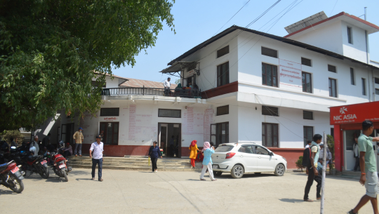 मालपोत कार्यालय धनगढीमा विज्ञापन नगरेरै १६ जना कर्मचारी भर्ना