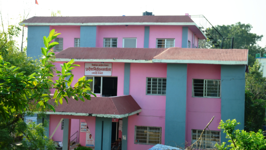 सुदूरपश्चिमका सबै निर्वाचन केन्द्रमा कर्मचारी खटिए