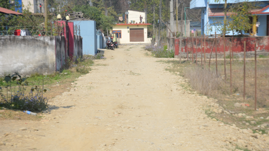 धनगढीमा पाँच महिनामा ४८ किलोमिटर सडक ग्राभेल