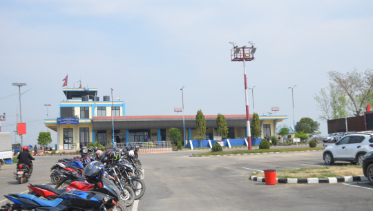 धनगढी विमानस्थलभित्र निर्माण गरिएको कार पार्किङ्ग र पहुँच मार्ग सञ्चालनमा