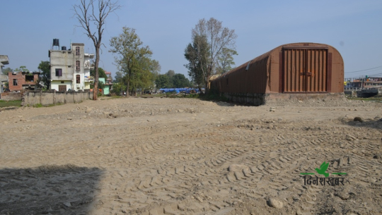 धनगढीमा टाउको दुखाई बनेको ट्याङ्कर पार्किङस्थलको काम अलपत्र