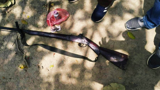 डोटीमा भरुवा बन्दुकसहित दुई जना पक्राउ