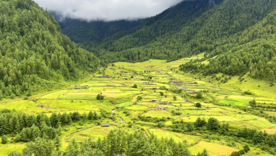  ओझेलमा छ सुन्दरताले भरिपूर्ण दिज गाउँ