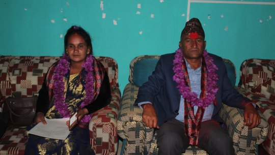 बैतडीको दोगडाकेदारका अध्यक्ष र उपाध्यक्षले गरे पदभार ग्रहण 