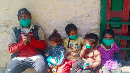 आमाको मृत्यु र बुवाले अर्को बिहे गरेपछि बाजुरामा चार भाइबहिनीको बिचल्ली