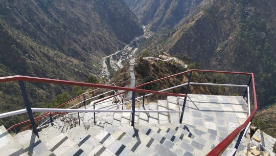 दार्चुलामा नेपालकै लामो पदमार्ग बन्दै, जसमा हुनेछन् ८,२८२ खुडकिला