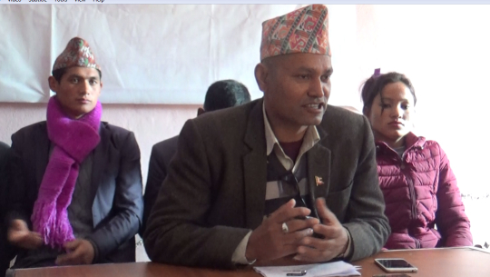 सुदूरपश्चिमका जिल्ला समन्वय समितिका सदस्यहरु आन्दोलित