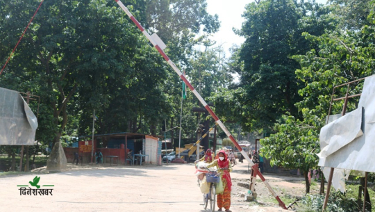 सुदूरपश्चिमका नाकामा भारतीय नागरिकको आवागमन निर्बाध, सवारीमा रोक कायमै