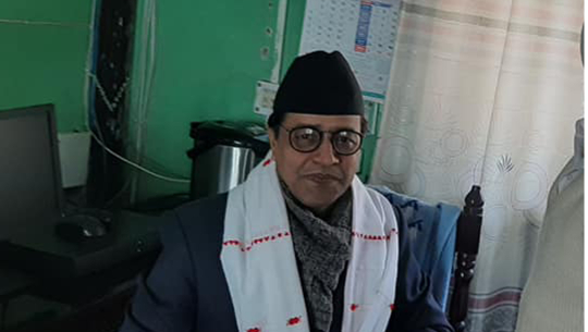 कुहिएको चामल प्रकरणका सूचना नदिएपछि धनगढीका प्रमुख प्रशासकिय अधिकृतविरुद्ध उजुरी