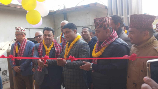 गैरआवासीय नेपाली संघद्धारा सेती अस्पताललाई अक्सिजन प्लान्ट हस्तान्तरण