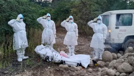 धनगढीमा होम आइसोलेसनमा मृत्यु भएका संक्रमितको शव व्यवस्थापन