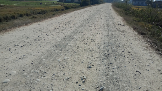 धनगढी–दीपायल द्रुतमार्गको ट्रयाक खोल्ने कार्य सुस्त, २३ किलोमिटरमा कालोपत्रे सुरू