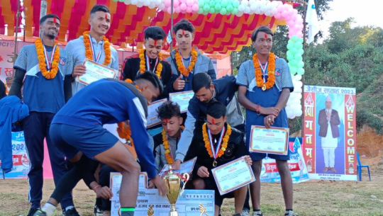 डडेल्धुरा जिल्ला स्तरीय भलिबलको उपाधि अनेरास्ववियुलाई