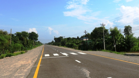 धनगढीमा चिरा परेको हुलाकी राजमार्ग टालटुल पारेर हस्तान्तरणको तयारी