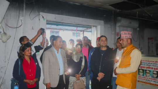 Far Western Development Minister Deuba Surveys Friday Night Fire Damage, Pledges Support
