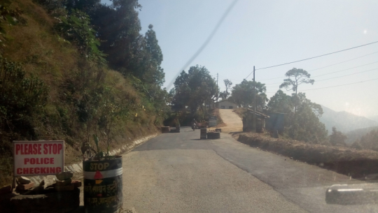 सुदूरपश्चिममा सवारी साधन चेकिङ प्रहरीको कमाउ धन्दा