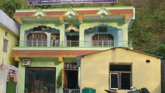 कैलालीको गोदावरीमा ५० लाखको लगानीमा होटल ‘क्याम्प एण्ड फायर’ सञ्चालनमा 