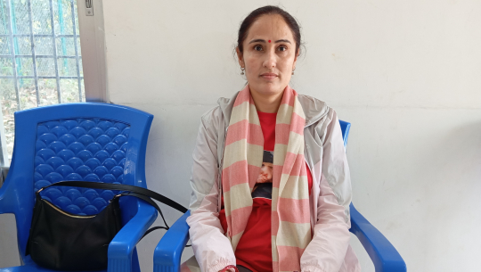 चितवनकी रमाद्धारा कपडा बैँङ्कलाई सहयोग