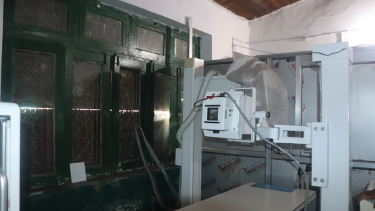 दार्चुला अस्पतालको एक्सरे मेसिन बिग्रिदा बिरामीको चेकजाँचमा समस्या